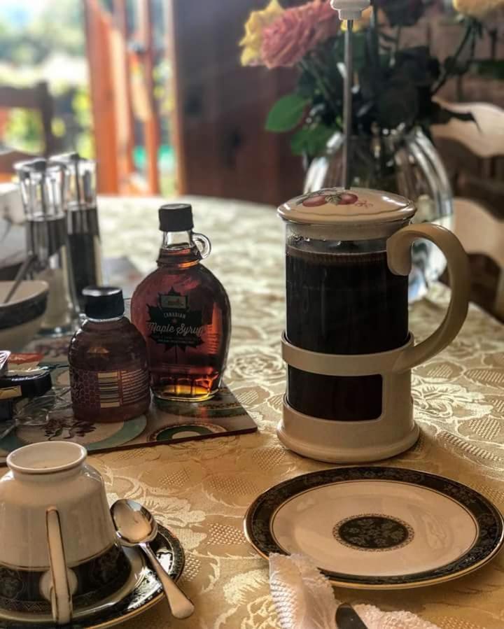 Woodpeckers Cottage B&B Pett 外观 照片